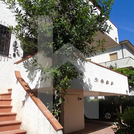 Homiday - Villino Buonviaggio Apartment Silvi Paese